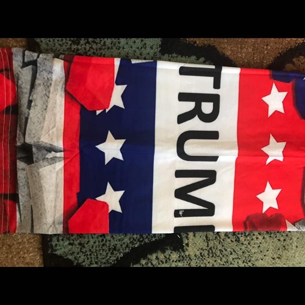 Trump gaiter mask